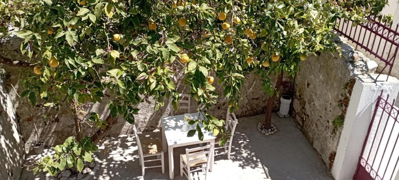 Kosta N'Tina Guest House Lefkada City Exterior photo